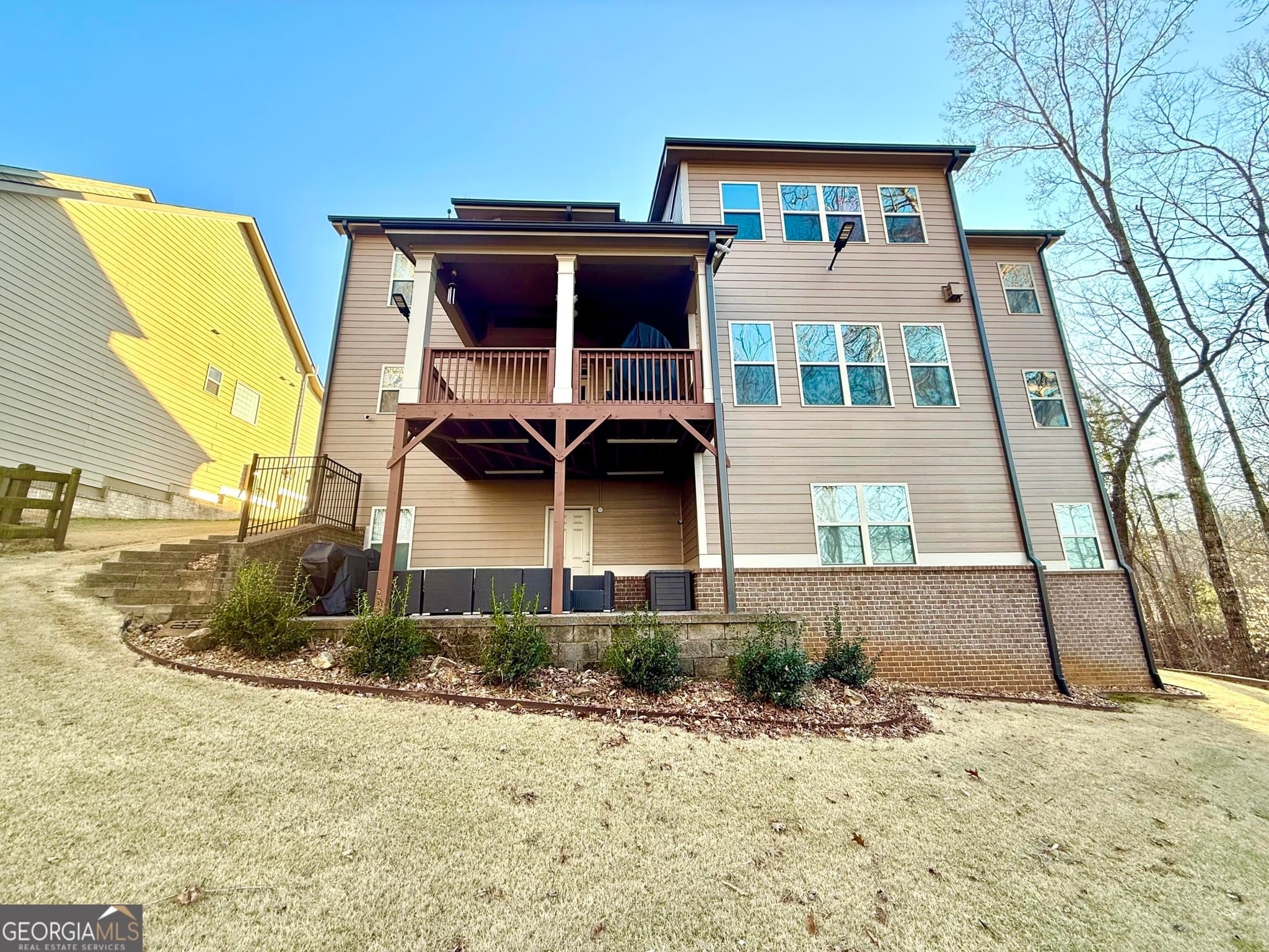 8 bedroom, 5 bathroom, 3,728 sq ft single family residence for sale at 1521 Ashbury Park Drive, Hoschton, GA 30548 — photo 9
