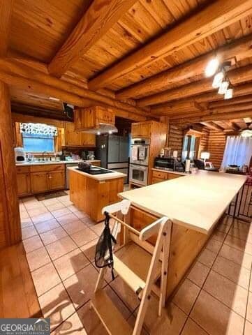 4 bedroom, 3 bathroom, 1,626 sq ft cabin,single family residence for sale at 215 Hendricks Lane, Brunswick, GA 31520 — photo 7