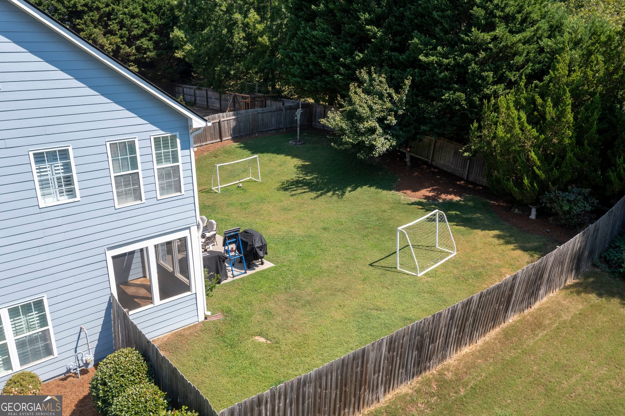 4 bedroom, 2.5 bathroom, 2,517 sq ft single family residence for sale at 640 Rock Elm Drive, Auburn, GA 30011 — photo 8