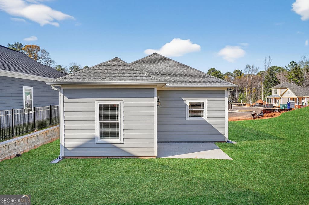 1 bedroom, 1 bathroom, 792 sq ft single family residence for sale at 355 Dempsey Drive LOT 16, Fayetteville, GA 30214 — photo 5