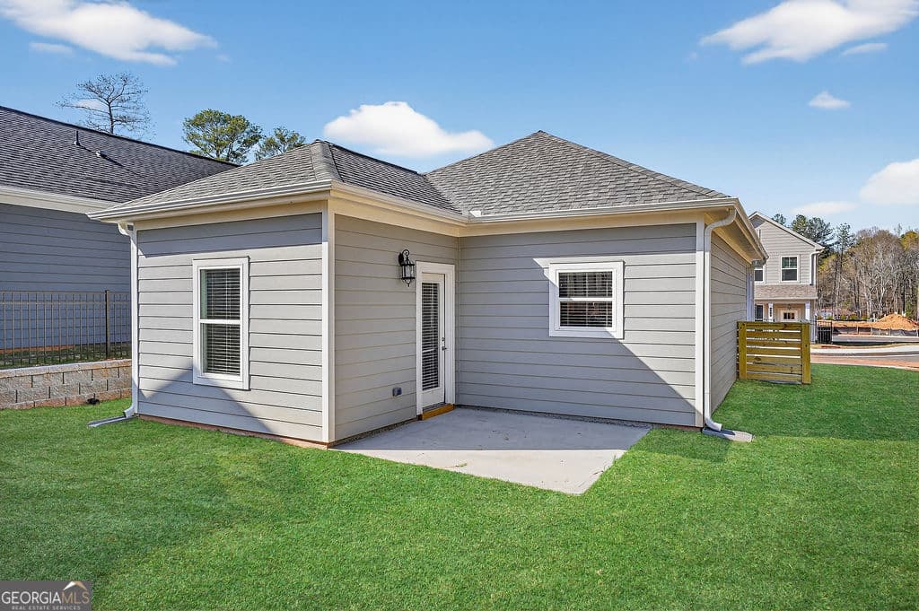 1 bedroom, 1 bathroom, 792 sq ft single family residence for sale at 355 Dempsey Drive LOT 16, Fayetteville, GA 30214 — photo 4