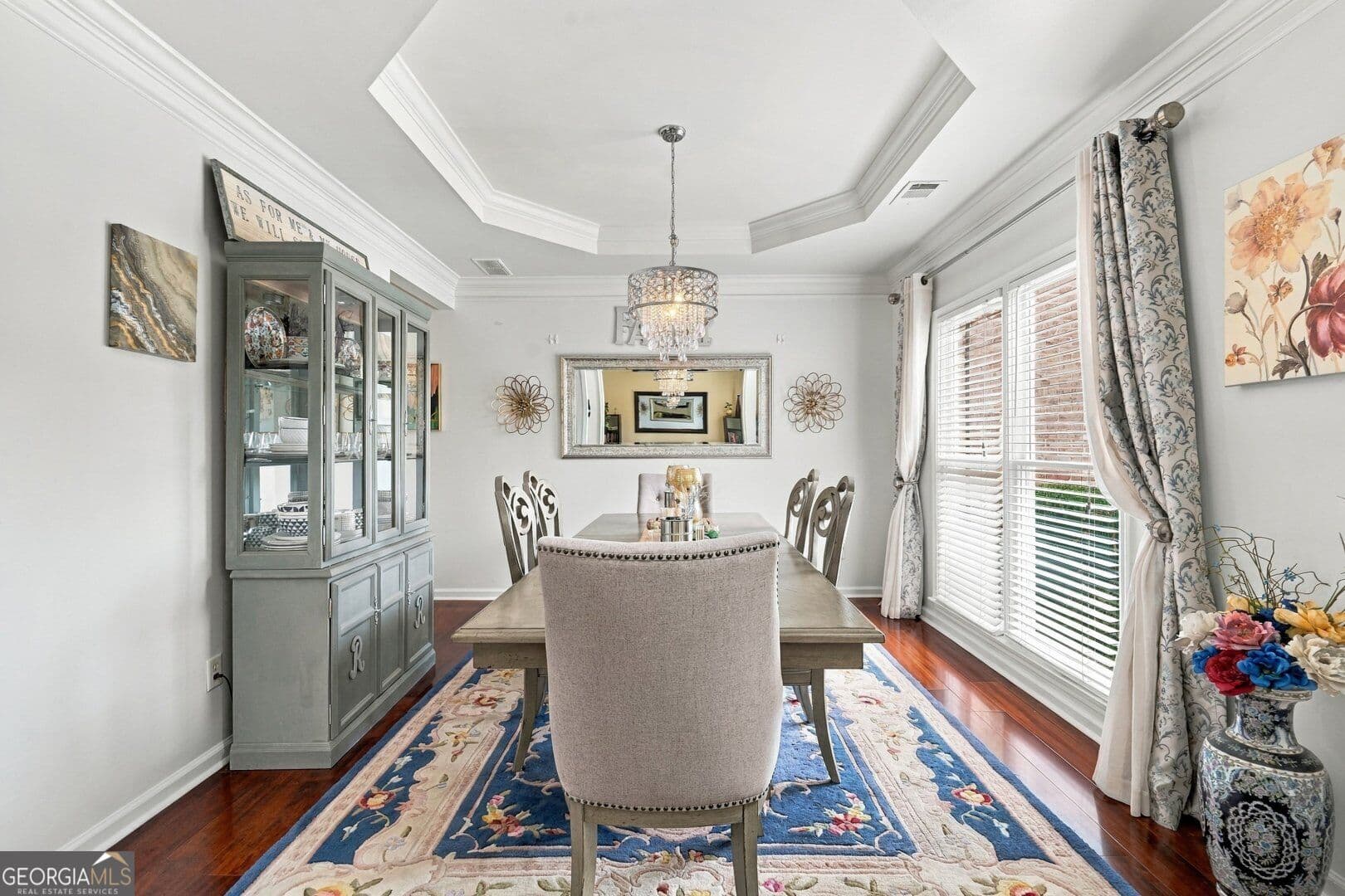 4 bedroom, 2.5 bathroom, 3,068 sq ft single family residence for sale at 5015 Tidewater Way, Alpharetta, GA 30005 — photo 7