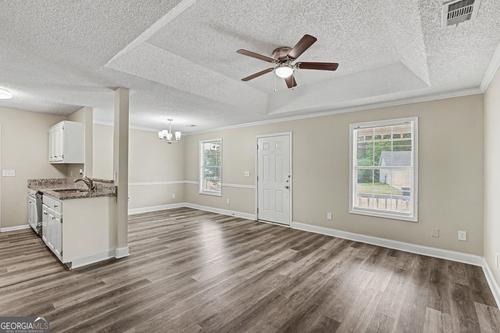 3 bedroom, 2 bathroom, 1,104 sq ft single family residence for sale at 1382 N Hampton Drive, Hampton, GA 30228 — photo 9