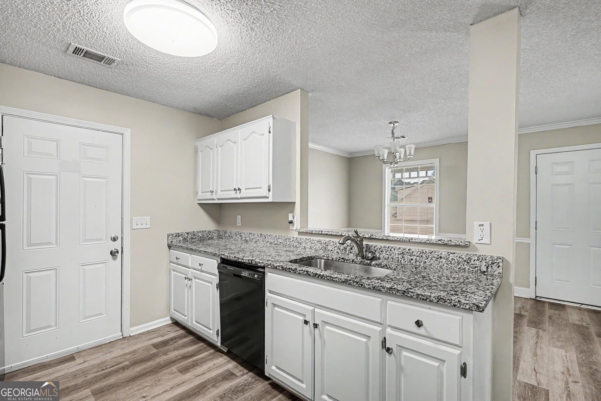 3 bedroom, 2 bathroom, 1,104 sq ft single family residence for sale at 1382 N Hampton Drive, Hampton, GA 30228 — photo 8