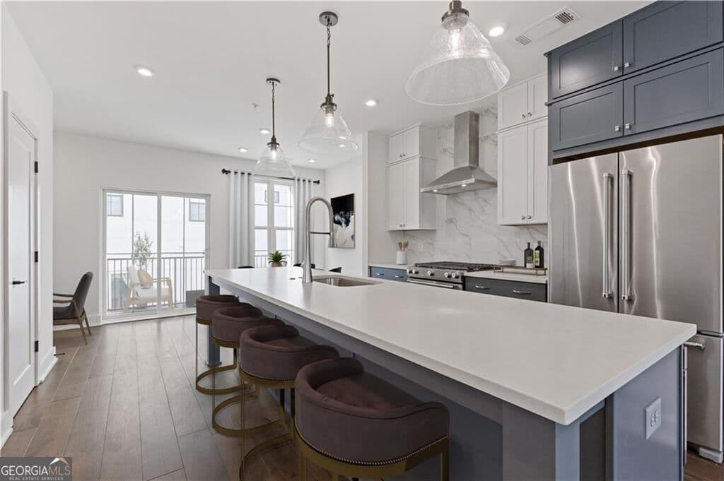 2 bedroom, 2.5 bathroom condominium for sale at 201 NEW Street 3205, Decatur, GA 30030 — photo 3