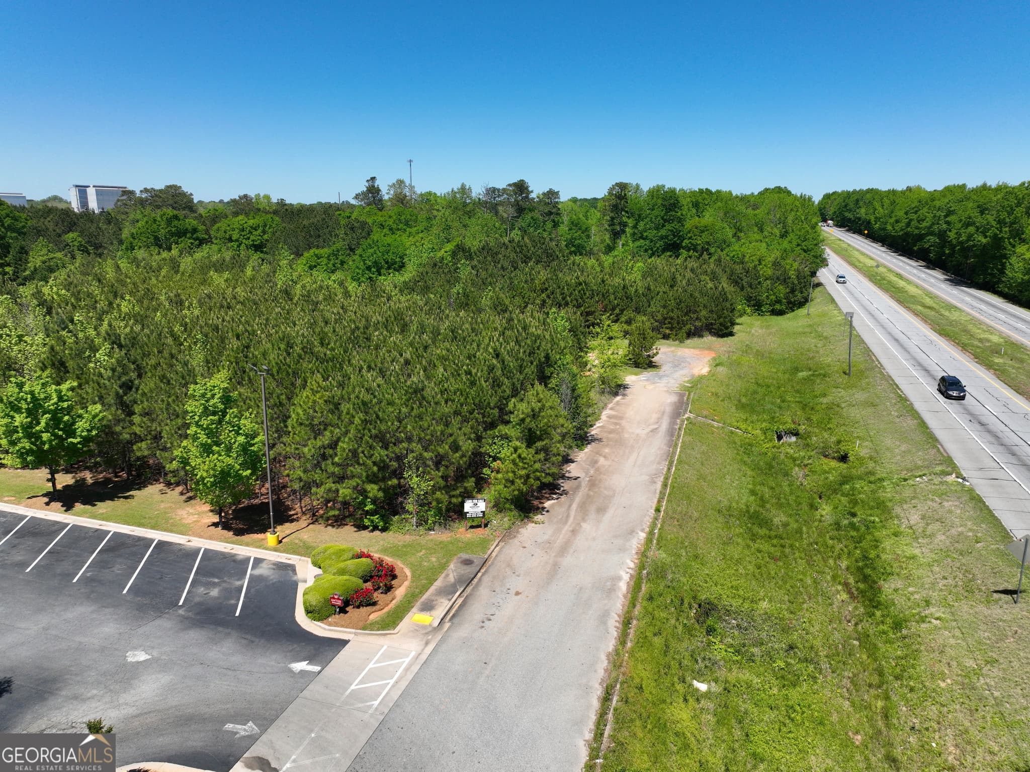 unimproved land for sale at 0 Veterans Parkway, Barnesville, GA 30204 — photo 9