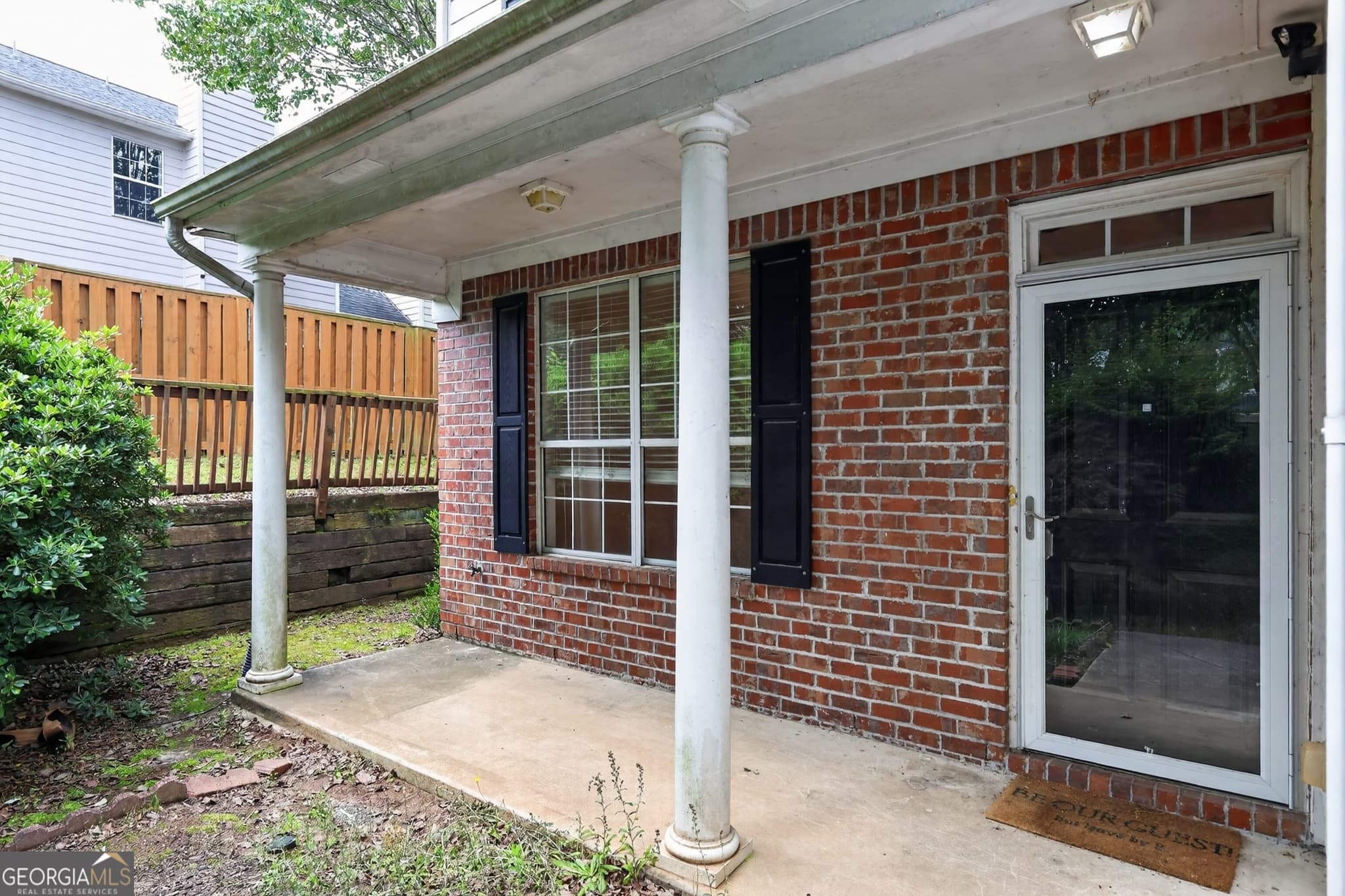 3 bedroom, 2.5 bathroom, 1,860 sq ft single family residence for sale at 2441 Charleston Pointe Court, Atlanta, GA 30316 — photo 6