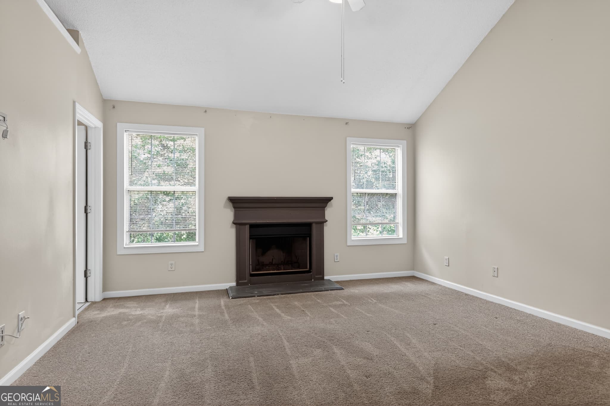 3 bedroom, 2.5 bathroom, 1,860 sq ft single family residence for sale at 2441 Charleston Pointe Court, Atlanta, GA 30316 — photo 9