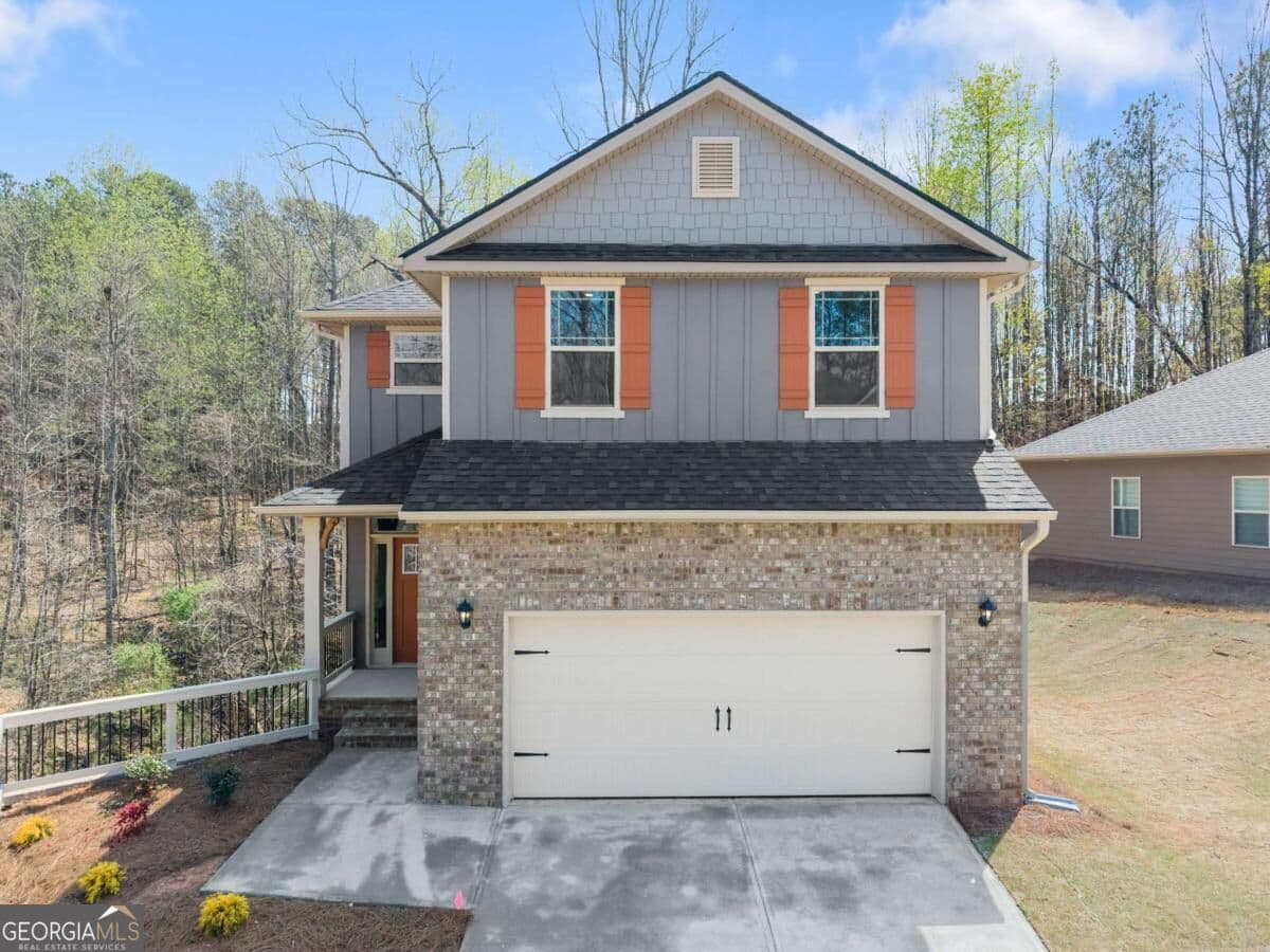 5 bedroom, 3.5 bathroom, 3,162 sq ft single family residence for sale at 266 Magnolia Villas Drive, Cornelia, GA 30531 — photo 2