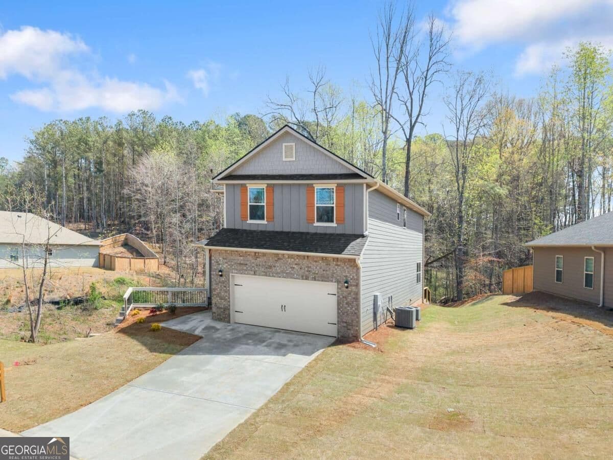 5 bedroom, 3.5 bathroom, 3,162 sq ft single family residence for sale at 266 Magnolia Villas Drive, Cornelia, GA 30531 — photo 4