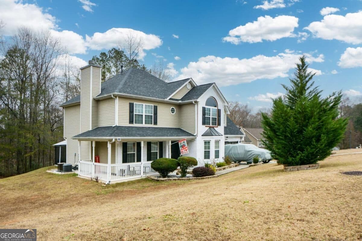 3 bedroom, 2.5 bathroom, 2,316 sq ft single family residence for sale at 4400 Mortons Way, Ellenwood, GA 30294 — photo 3