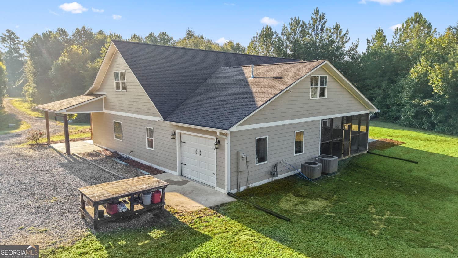 6 bedroom, 3.5 bathroom, 3,196 sq ft single family residence for sale at 355 Orchard Road, Summerville, GA 30747 — photo 6