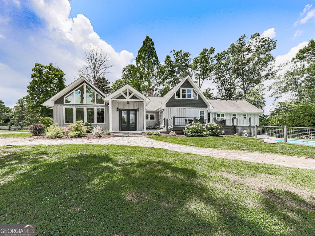 4 bedroom, 3 bathroom, 5,009 sq ft single family residence for sale at 121 Cider House Lane, Blue Ridge, GA 30513