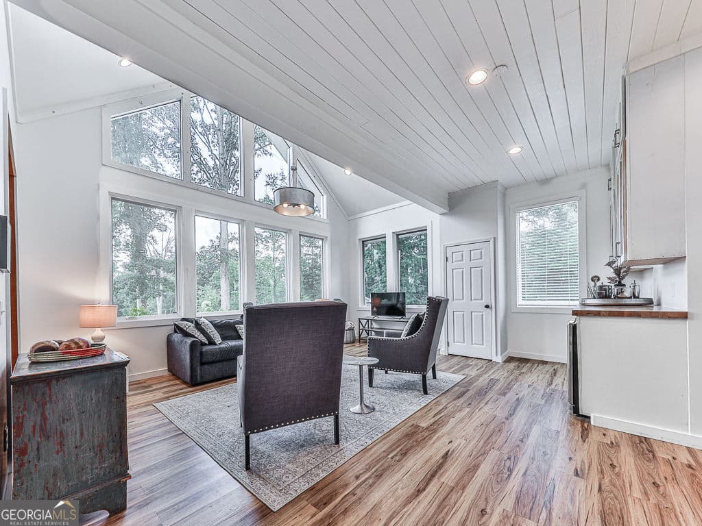 4 bedroom, 3 bathroom, 5,009 sq ft single family residence for sale at 121 Cider House Lane, Blue Ridge, GA 30513 — photo 9