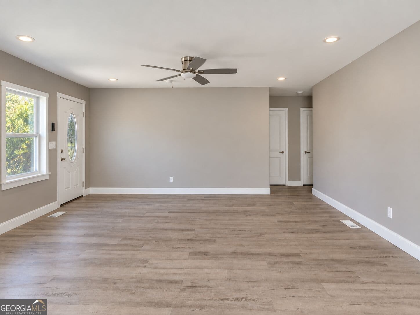 3 bedroom, 2 bathroom, 1,424 sq ft single family residence for sale at 1014 Highland Avenue, Albany, GA 31701 — photo 7