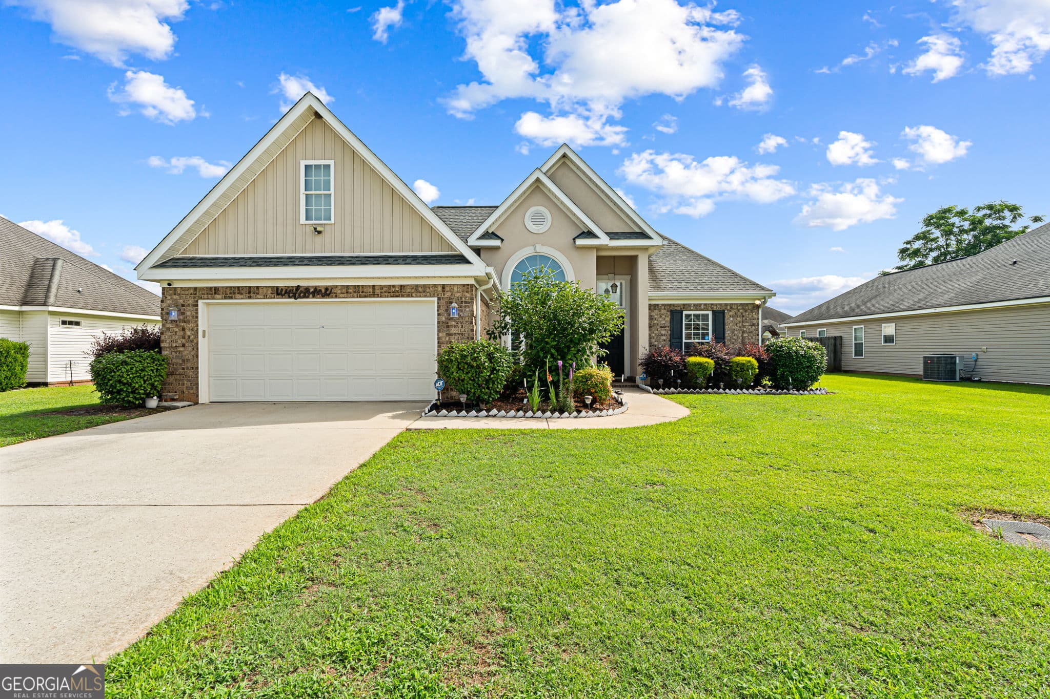 3 bedroom, 2 bathroom, 1,967 sq ft single family residence sold at 109 Gray Fox Crossing, Bonaire, GA 31005