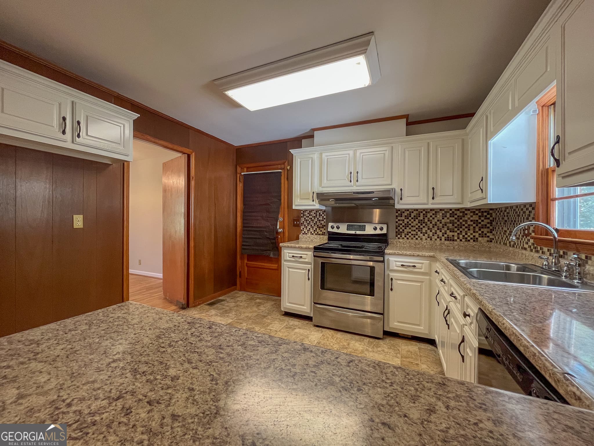3 bedroom, 2 bathroom, 1,772 sq ft single family residence for sale at 307 Brookdale Drive, Dublin, GA 31021 — photo 7