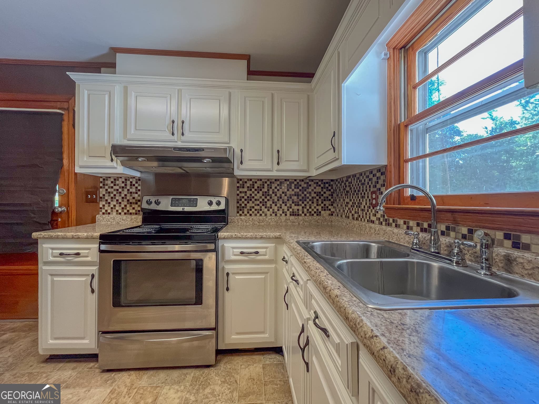 3 bedroom, 2 bathroom, 1,772 sq ft single family residence for sale at 307 Brookdale Drive, Dublin, GA 31021 — photo 9