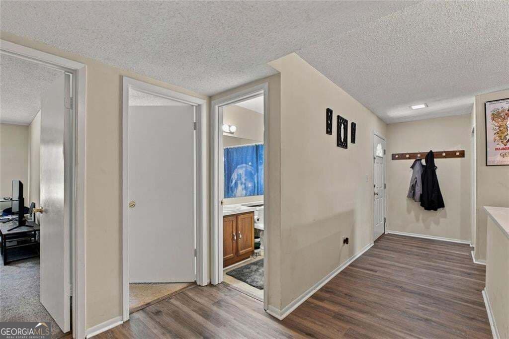2 bedroom, 2 bathroom, 1,404 sq ft condominium for sale at 27 Doranne Court 27, Smyrna, GA 30080 — photo 5