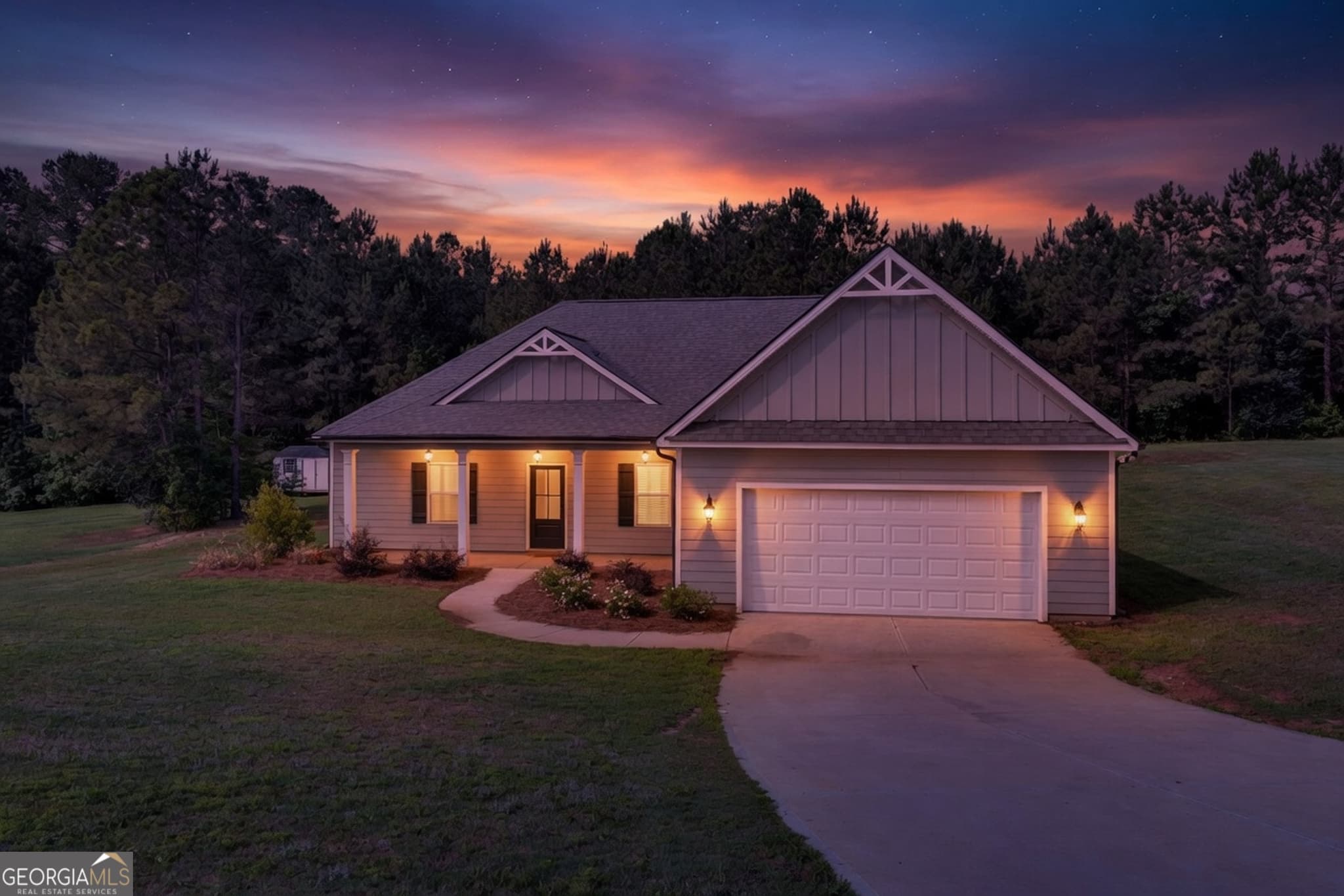 4 bedroom, 2.5 bathroom, 2,274 sq ft single family residence for sale at 112 Hunters Chase Court, Eatonton, GA 31024 — photo 4