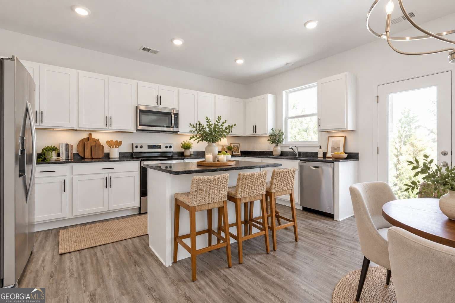 5 bedroom, 3 bathroom, 2,129 sq ft single family residence for sale at 1015 Avalon Terrace, Fairburn, GA 30213 — photo 5