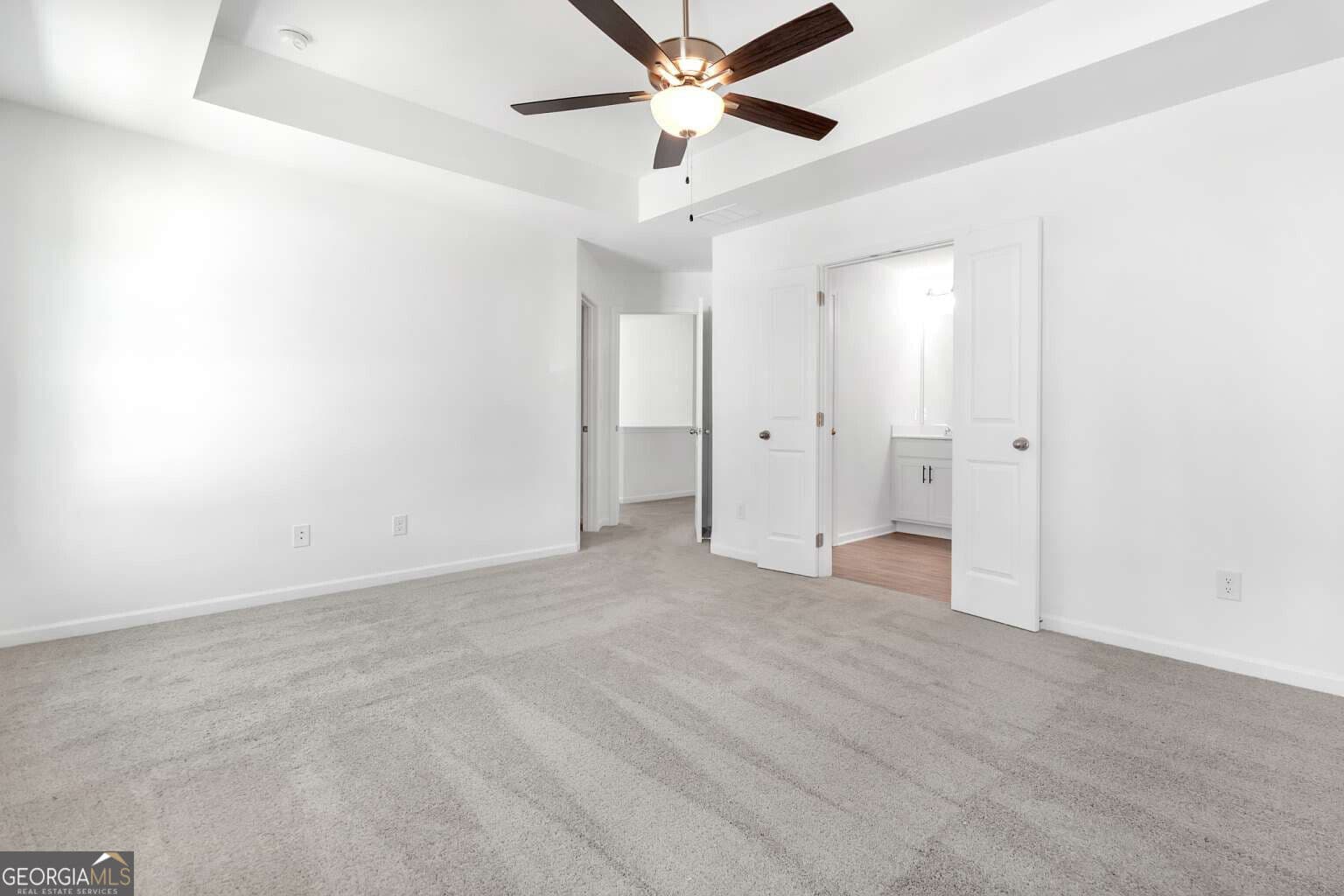 5 bedroom, 3 bathroom, 2,129 sq ft single family residence for sale at 1015 Avalon Terrace, Fairburn, GA 30213 — photo 8