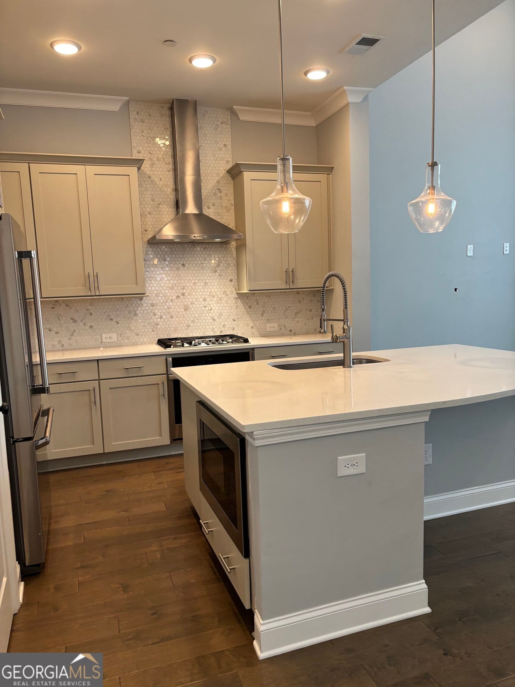 3 bedroom, 3 bathroom, 1,793 sq ft single family residence for rent at 1058 Kirkland Circle, Smyrna, GA 30080 for $3,800 a month — photo 3