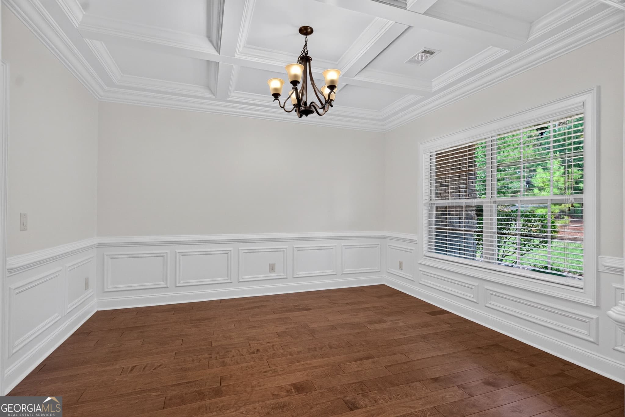 6 bedroom, 3.5 bathroom, 3,480 sq ft single family residence for sale at 59 Claudette Court, Waverly Hall, GA 31831 — photo 10