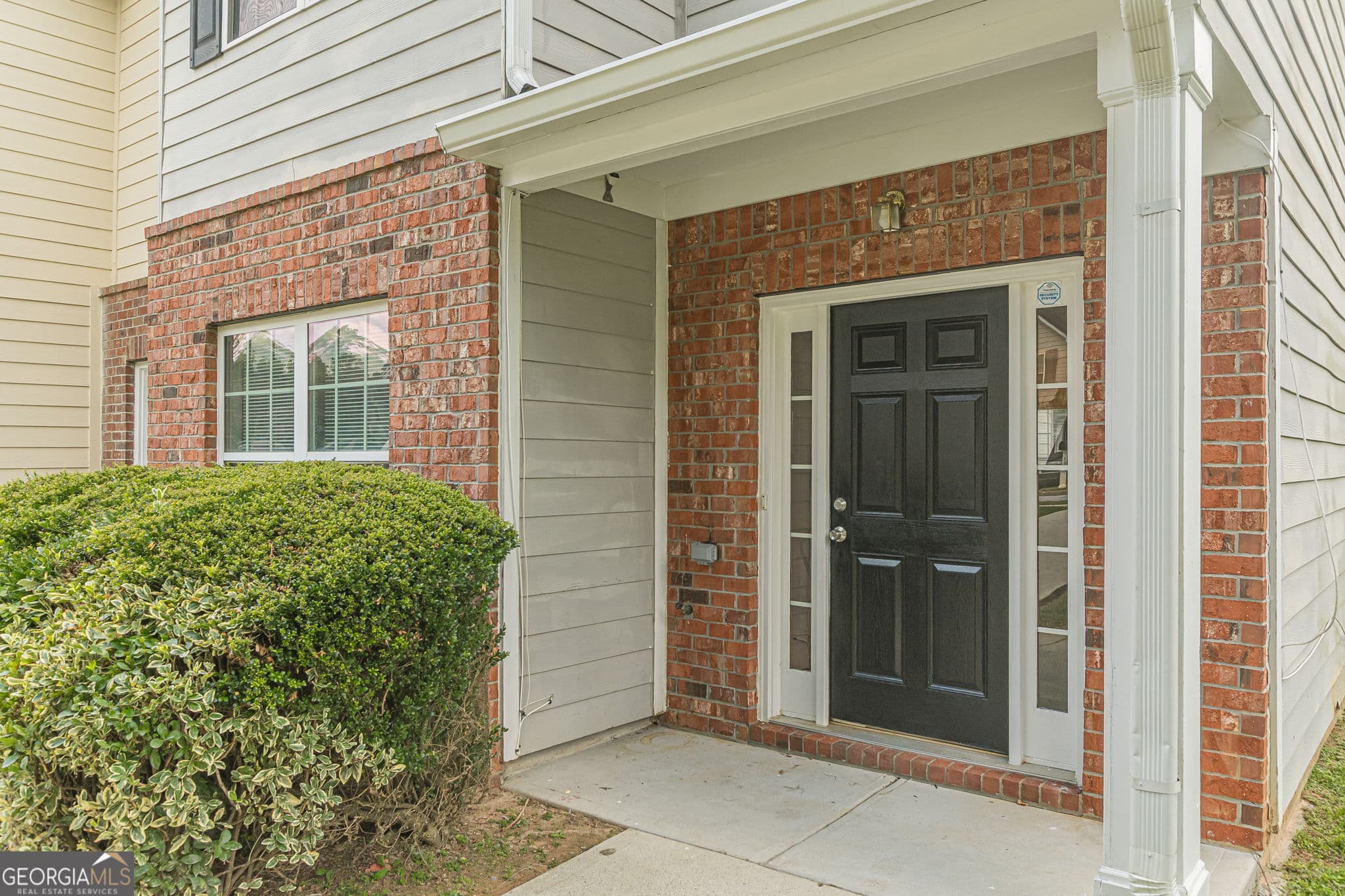 4 bedroom, 2.5 bathroom, 1,528 sq ft townhouse for rent at 274 Brookview Drive, Riverdale, GA 30274 for $1,500 a month — photo 3