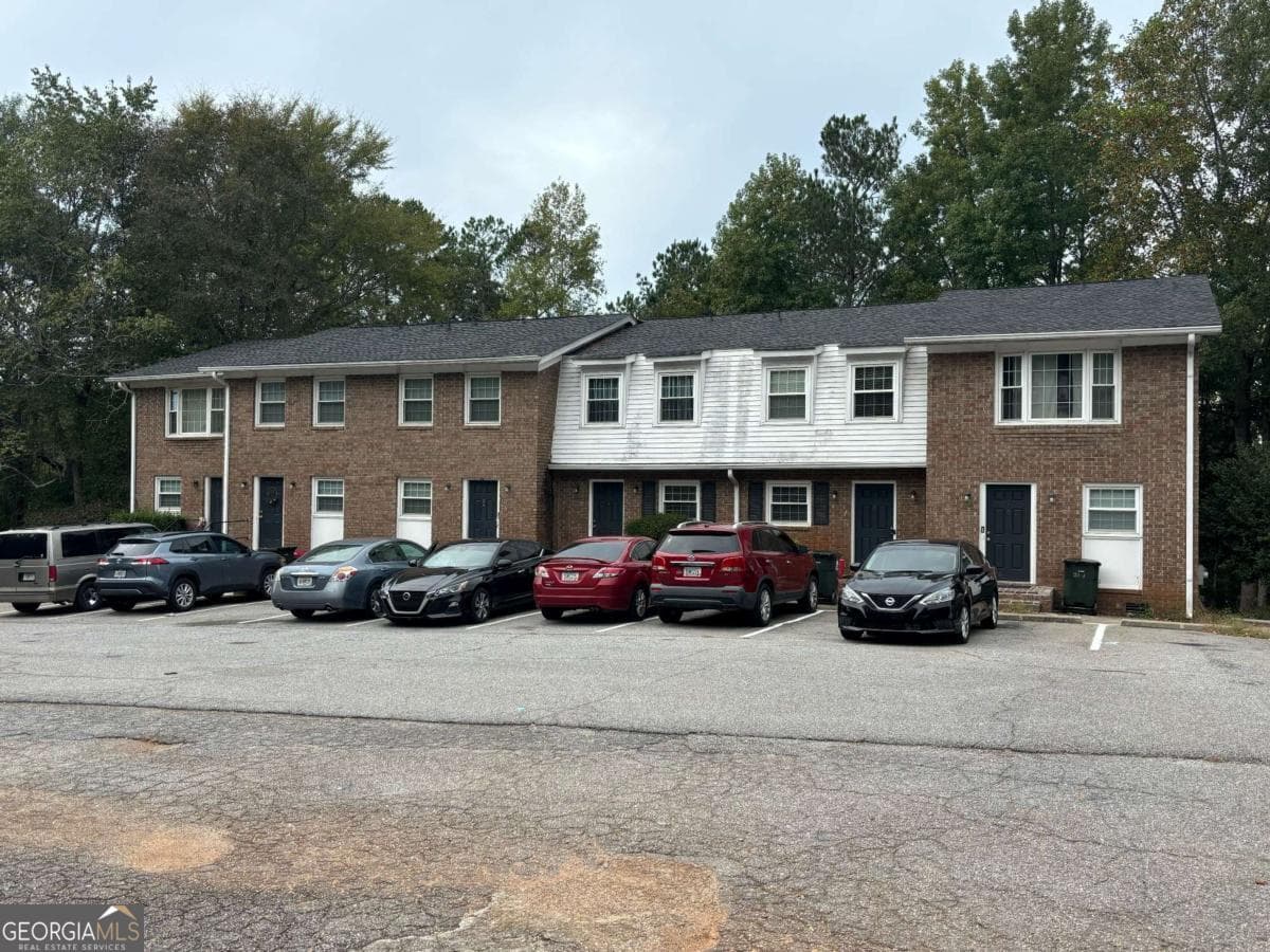 multi family for sale at 180 Chalfont Lane 1-6, Athens, GA 30606 — photo 3
