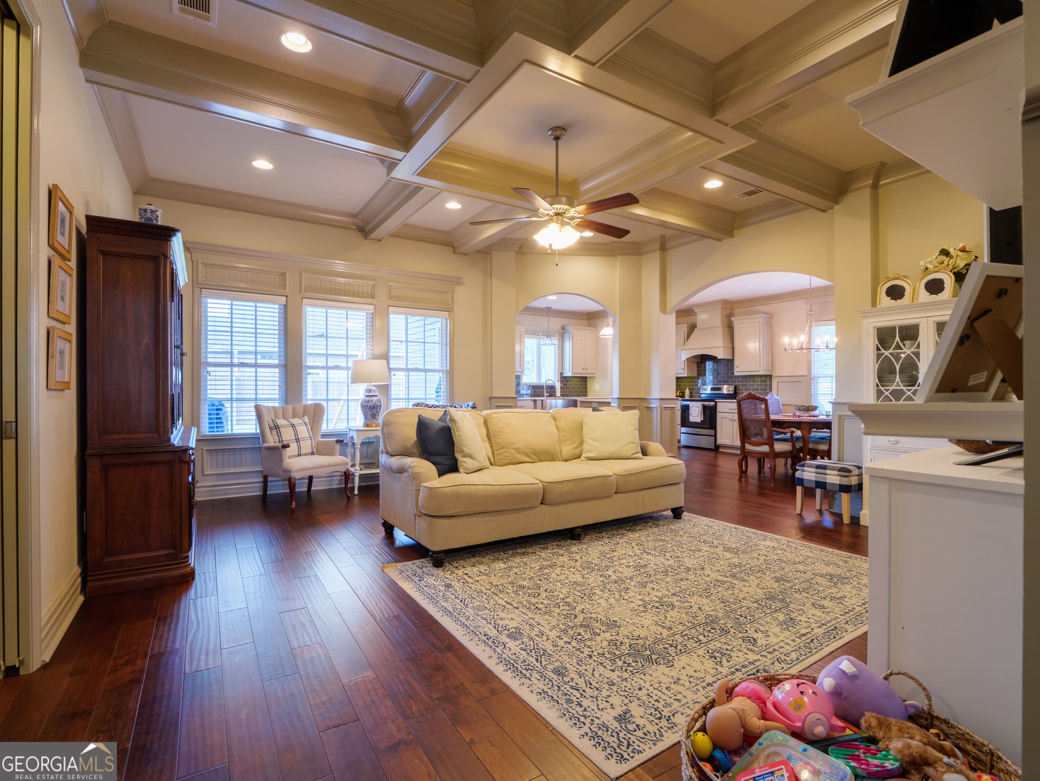 4 bedroom, 3.5 bathroom, 1,996 sq ft single family residence for sale at 4003 Gramercy Drive, Valdosta, GA 31605 — photo 5