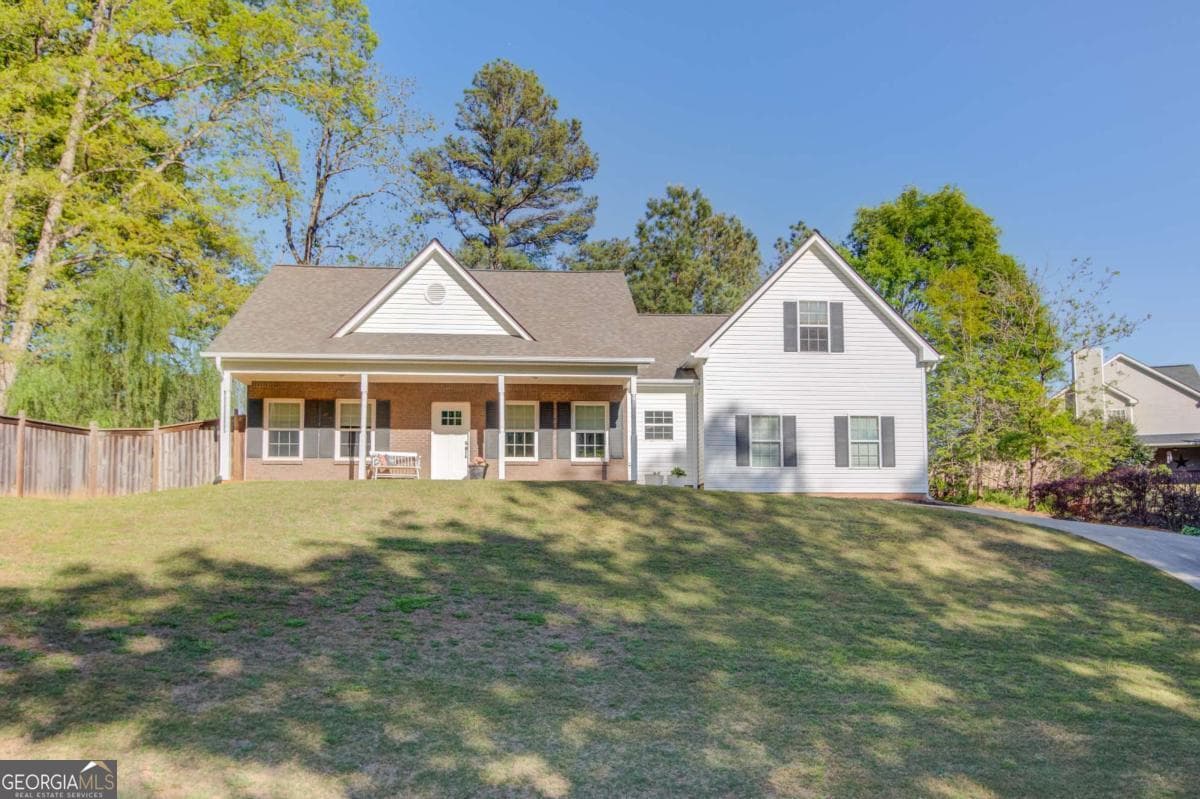 3 bedroom, 2 bathroom, 2,051 sq ft single family residence sold at 333 Seth Ridge Court, Auburn, GA 30011