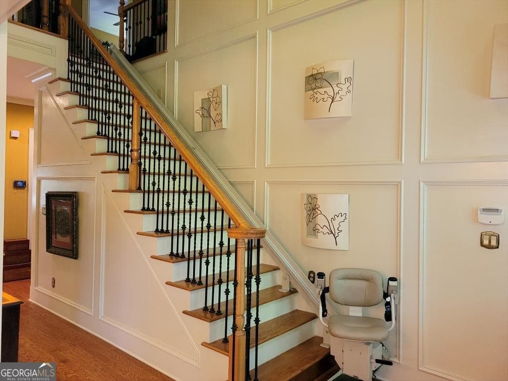 4 bedroom, 3.5 bathroom, 3,450 sq ft single family residence for sale at 602 Concord Lake Lane, Smyrna, GA 30082 — photo 3