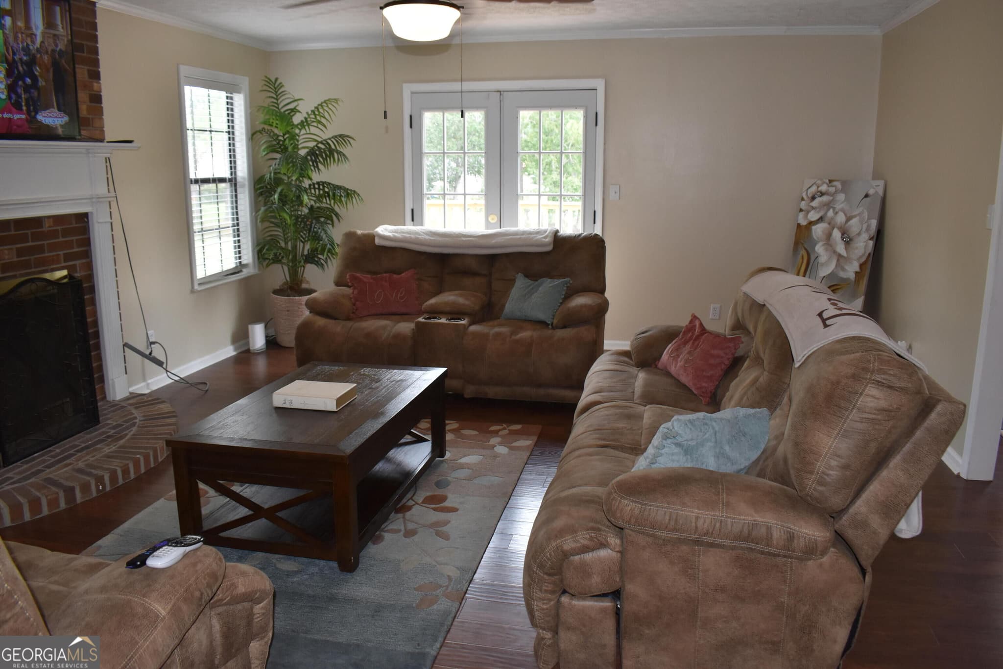 3 bedroom, 2 bathroom, 2,098 sq ft single family residence for sale at 185 Veal Street, Swainsboro, GA 30401 — photo 6