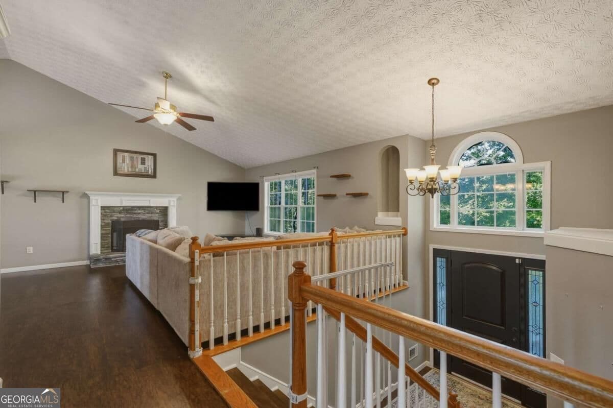 4 bedroom, 3 bathroom, 3,426 sq ft single family residence for sale at 141 Riverstone Way 205, Jasper, GA 30143 — photo 2
