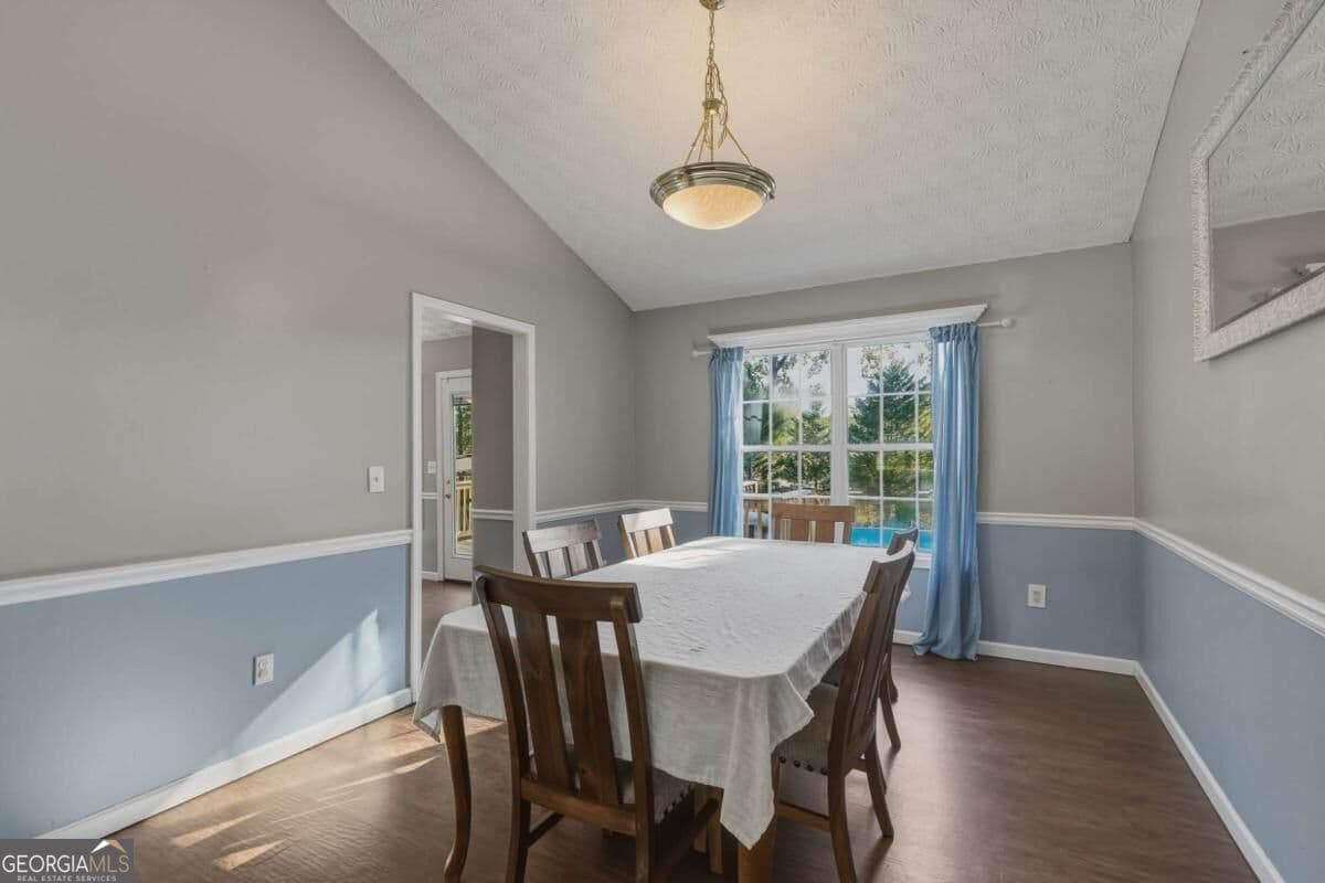 4 bedroom, 3 bathroom, 3,426 sq ft single family residence for sale at 141 Riverstone Way 205, Jasper, GA 30143 — photo 6