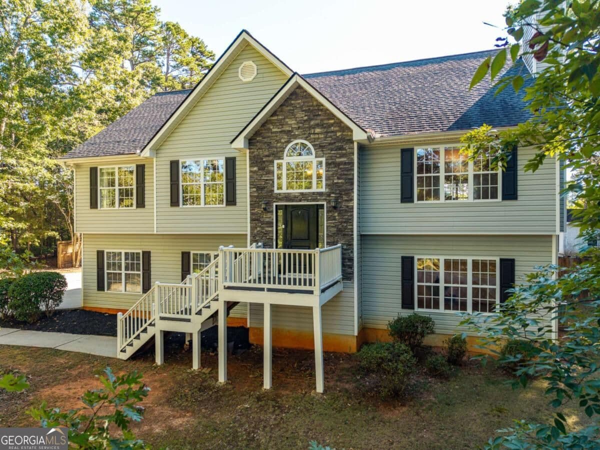 4 bedroom, 3 bathroom, 3,426 sq ft single family residence for sale at 141 Riverstone Way 205, Jasper, GA 30143 — photo 1 of 43