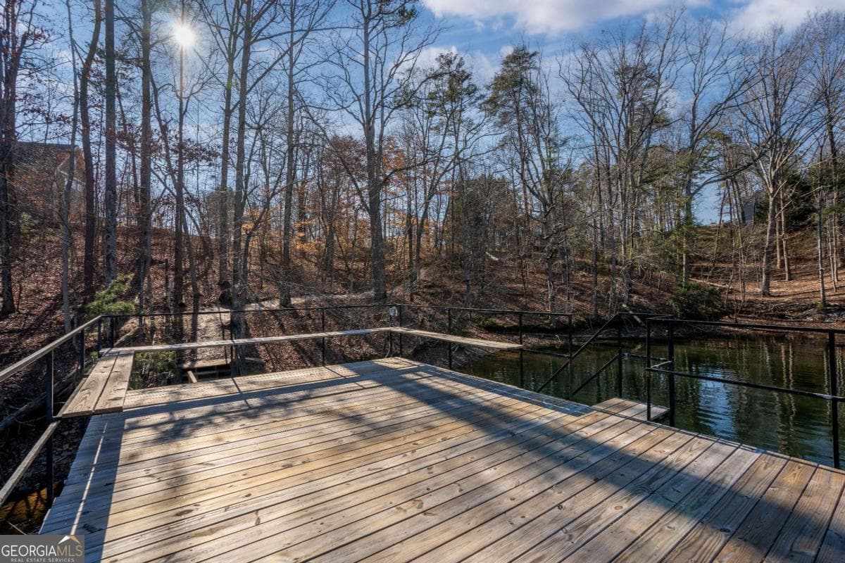 2 bedroom, 2 bathroom, 720 sq ft manufactured home,single family residence for sale at 3551 Monroe Circle, Gainesville, GA 30506 — photo 4