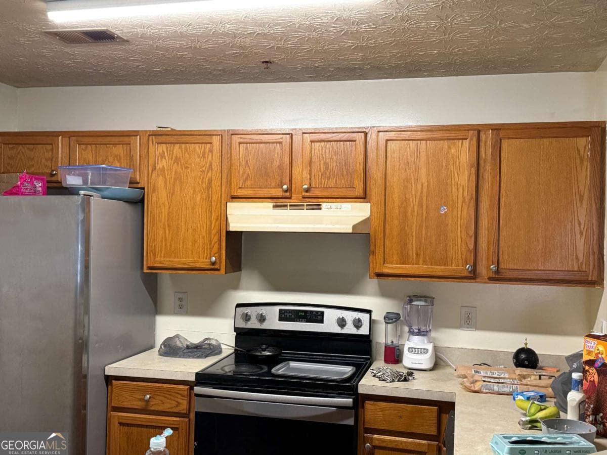 3 bedroom, 2 bathroom, 1,435 sq ft condominium for sale at 312 Ridge Creek Drive, Clarkston, GA 30021