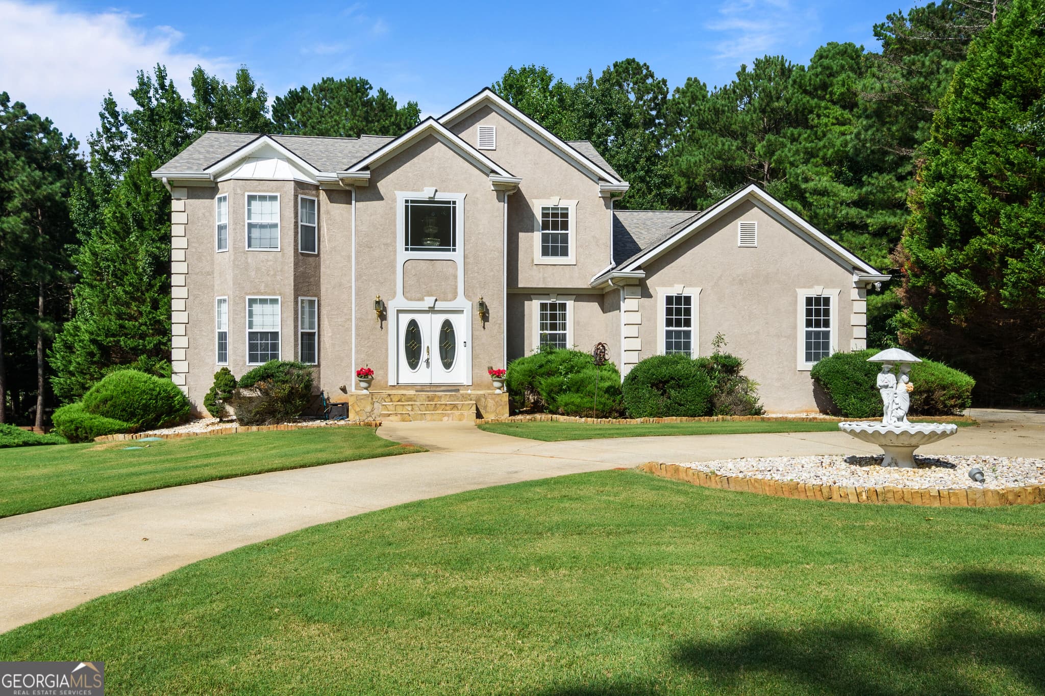 3 bedroom, 3.5 bathroom, 4,704 sq ft single family residence for sale at 40 Jacksons Valley, Sharpsburg, GA 30277 — photo 1 of 62