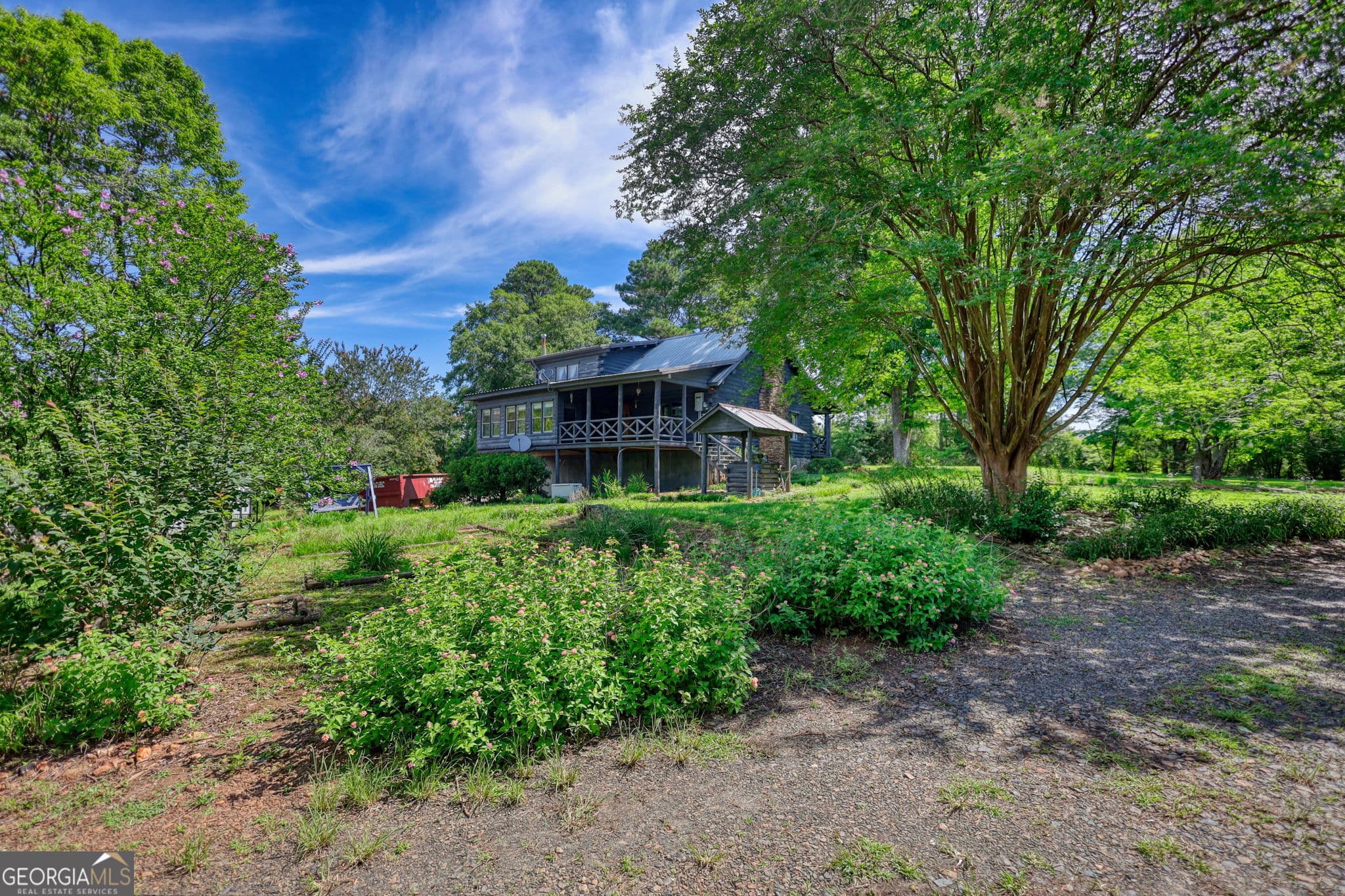 3 bedroom, 3 bathroom, 2,700 sq ft cabin,single family residence for sale at 2665 Macedonia Road, Franklin, GA 30217 — photo 6