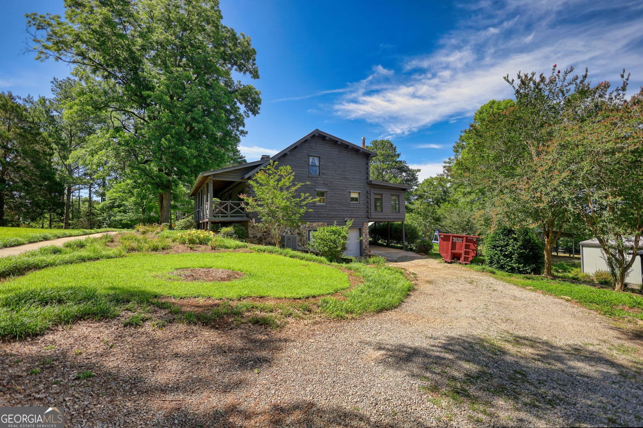 3 bedroom, 3 bathroom, 2,700 sq ft cabin,single family residence for sale at 2665 Macedonia Road, Franklin, GA 30217 — photo 5