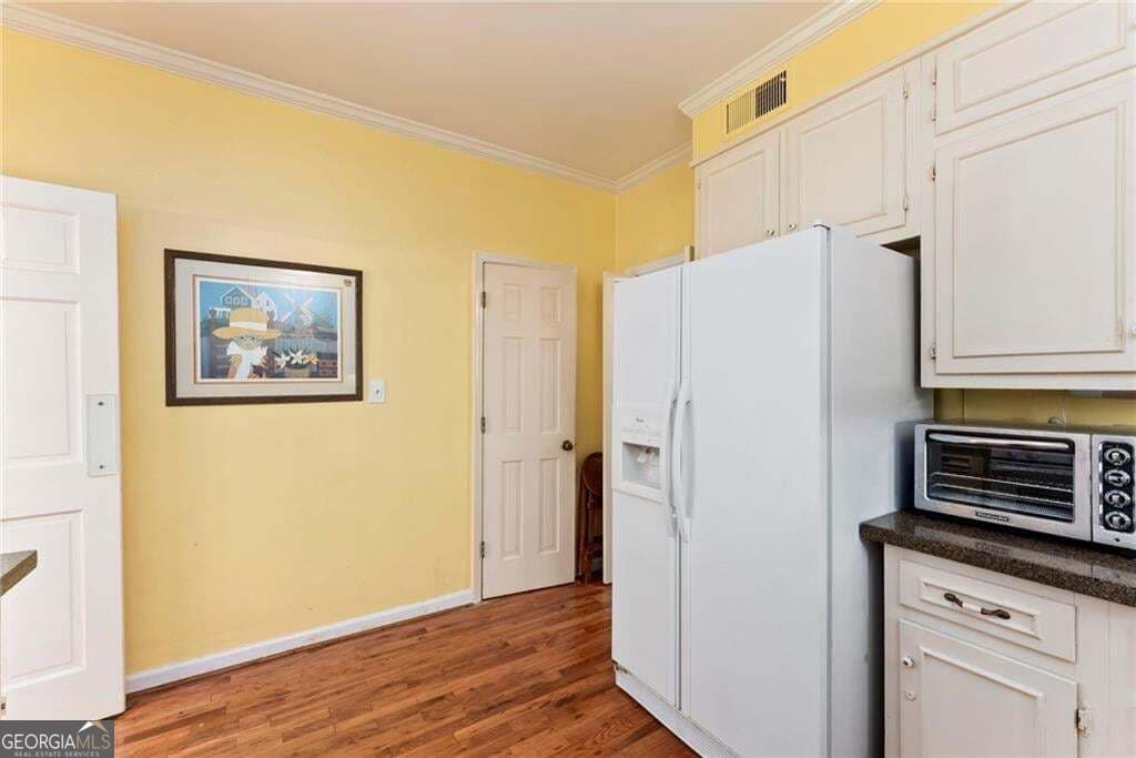 2 bedroom, 2.5 bathroom, 2,352 sq ft condominium for sale at 2091 Bohler Road, Atlanta, GA 30318 — photo 10