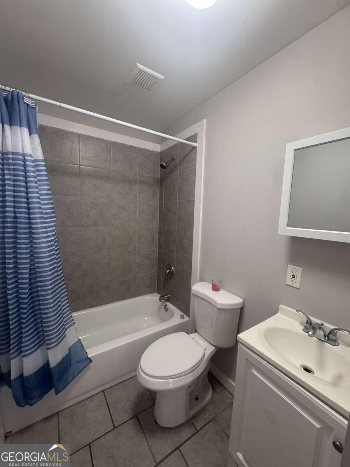 3 bedroom, 2 bathroom, 1,279 sq ft single family residence for sale at 3120 Reynolds Street, Brunswick, GA 31520 — photo 8
