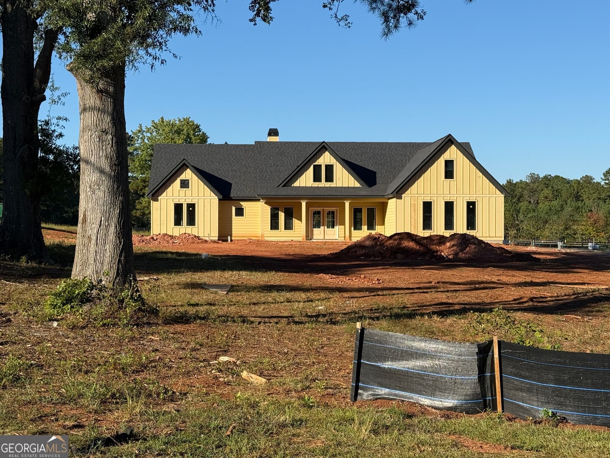 4 bedroom, 3 bathroom, 2,550 sq ft single family residence for sale at LOT 3 Lake Point Drive, Williamson, GA 30292 — photo 2