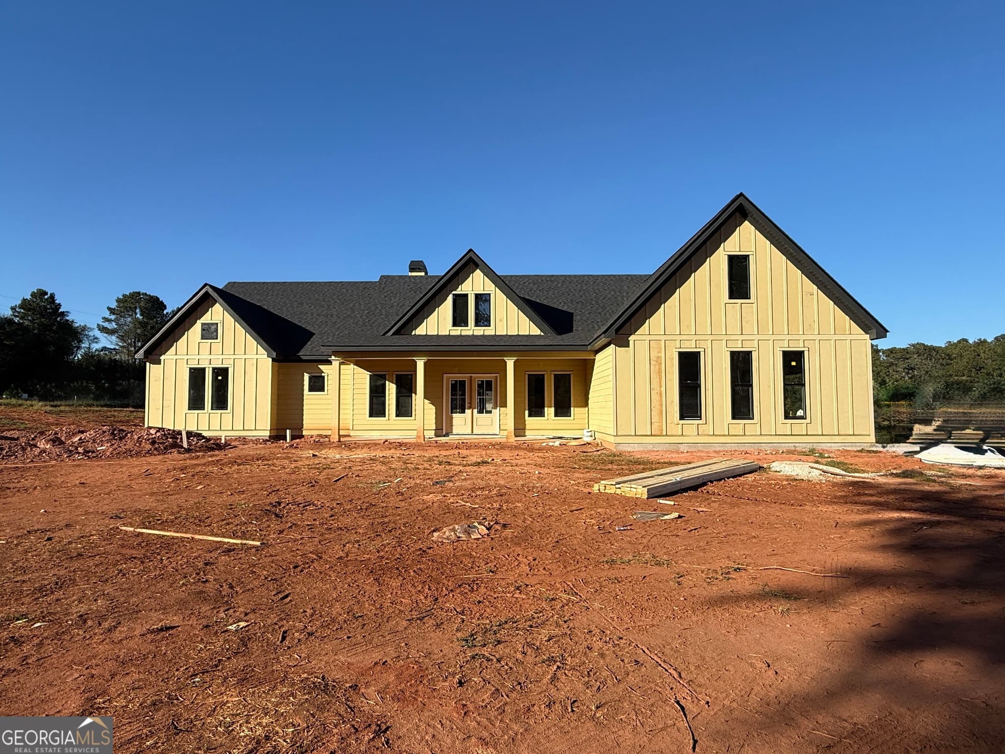 4 bedroom, 3 bathroom, 2,550 sq ft single family residence for sale at LOT 3 Lake Point Drive, Williamson, GA 30292
