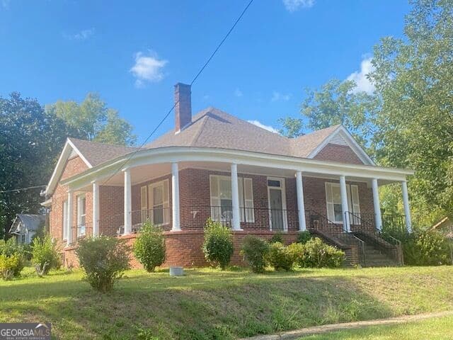3 bedroom, 1 bathroom, 1,885 sq ft single family residence for sale at 1201 6th Avenue, West Point, GA 31833 — photo 2