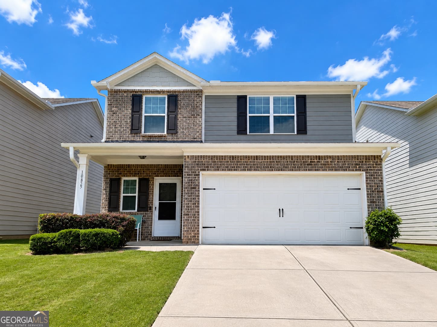 4 bedroom, 2.5 bathroom, 2,076 sq ft single family residence for sale at 10855 Wheeler Trace, Hampton, GA 30228 — photo 1 of 10