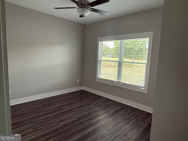 2 bedroom, 2 bathroom, 1,020 sq ft duplex for rent at 2453 Memorial Road, Bowersville, GA 30516 for $1,350 a month — photo 2