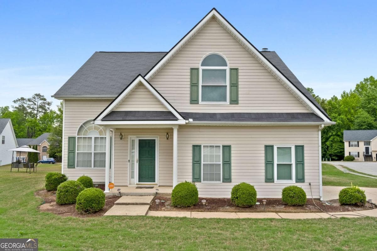 4 bedroom, 2.5 bathroom, 2,551 sq ft single family residence sold at 350 Yellow River Lane, Conyers, GA 30012